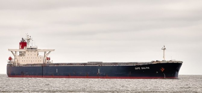 LNG tankeri Limasol Limanı’na çekildi