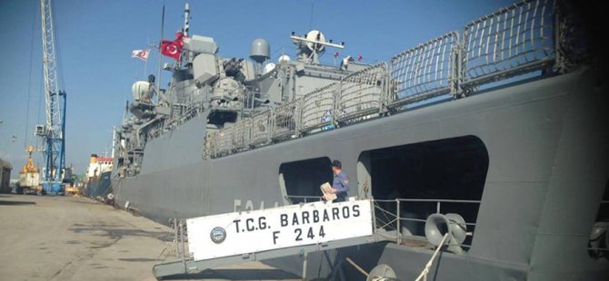 TCG Barbaros Fırkateyn’i Gazimağusa Limanı’nda ziyarete açıldı