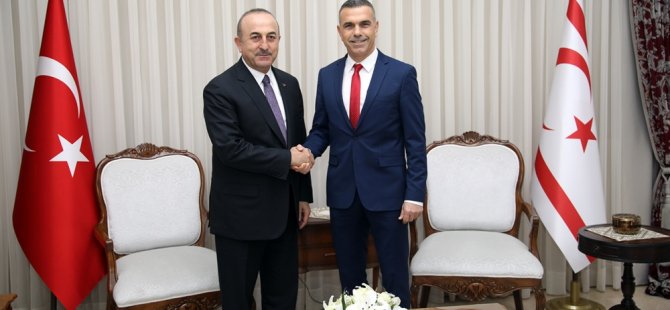 Uluçay, TC Dışişleri Bakanı Mevlüt Çavuşoğlu’nu kabul etti.