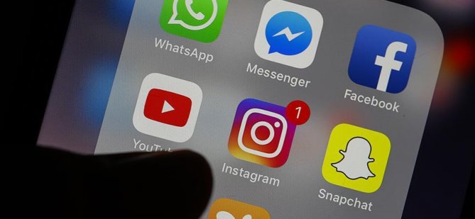 Fransa'da 'nefret içerikli' paylaşımlar internetten 24 saatte kaldırılacak