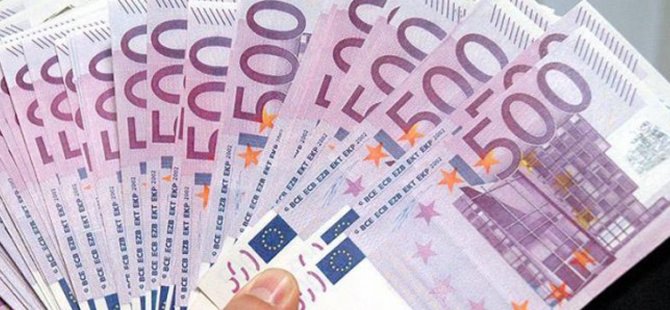 Avrupa milletvekilleri 5 yılda 1 milyon 300 bin Euro'ya yakın kazanıyor