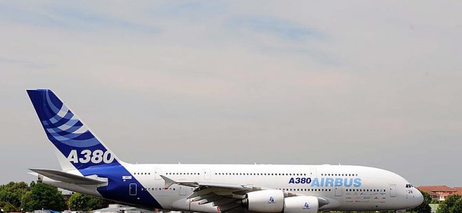 Airbus, geniş gövdeli A380 uçaklarının üretimini sonlandırıyor