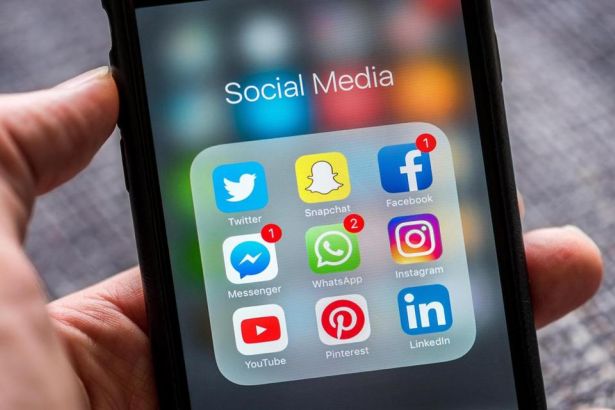 İnternet kullanımı vergiye bağlandı: Uganda'da milyonlarca kişi sosyal medyayı terk etti