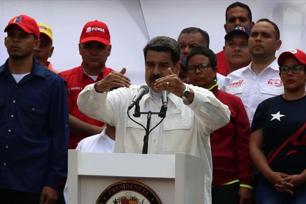 Maduro antiemperyalist mitingde konuştu: Üstesinden geleceğiz