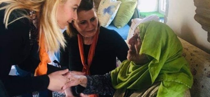 UBP kadın kolları yaşlıları ziyaret etti