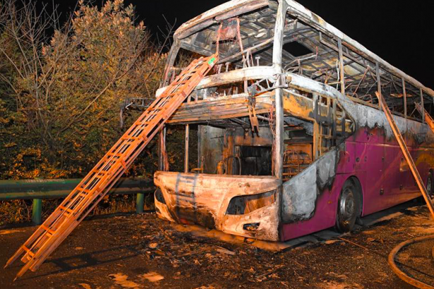 Çin’de yolcu otobüsü yandı: 26 kişi yaşamını yitirdi