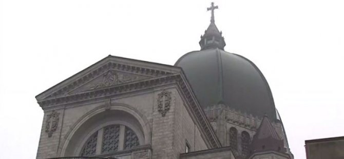 Kanada'da rahibe canlı yayında bıçaklı saldırı