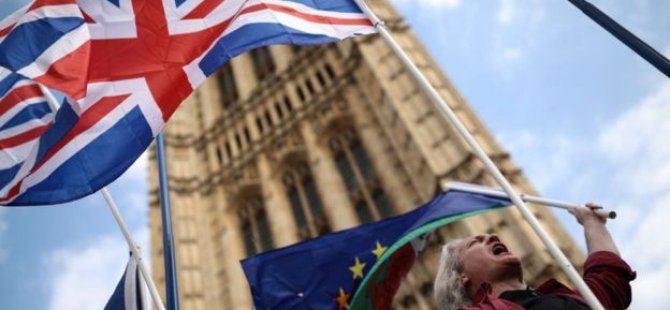 Brexit: İngiltere Parlamentosu anlaşmayı 3. kez reddetti, AB liderleri 10 Nisan'da toplanacak