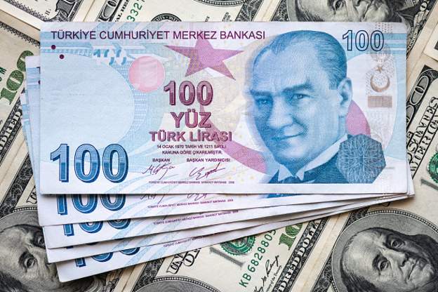 Türk lirası %1 değer kazandı