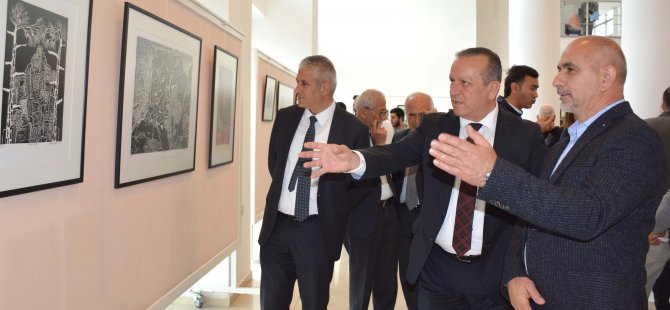 “Kıbrıslı Yorumlar” Baskı Resim Sergisi Turizm ve Çevre Bakanı Fikri Ataoğlu Tarafından Açıldı…