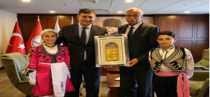 Güngördü, İzmir Kaşıyaka Belediye Başkanı Tugay’ı ziyaret etti