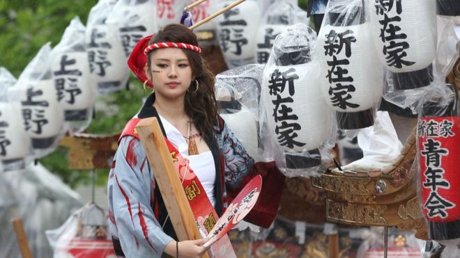 Japonya'da yeni imparator Naruhito ile 'Güzel Uyum' dönemi başladı