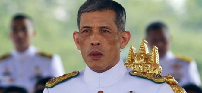 Bir İlk: Tayland Kralı, orgeneraliyle evlendi
