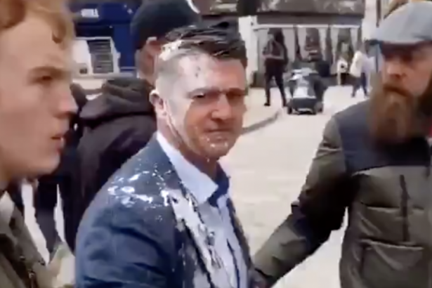 Aşırı sağcı İngiliz siyasetçiye milkshakeli protesto
