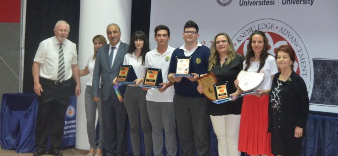 DAÜ 25. Liselerarası Matematik Yarışması’nı Lefkoşa Türk Maarif Koleji kazandı.