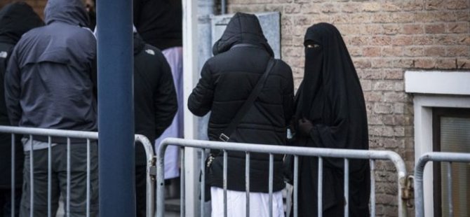 Suriye'de IŞİD militanıyla evlenip Hollanda'ya dönen kadın, tepki görünce evini boşalttı