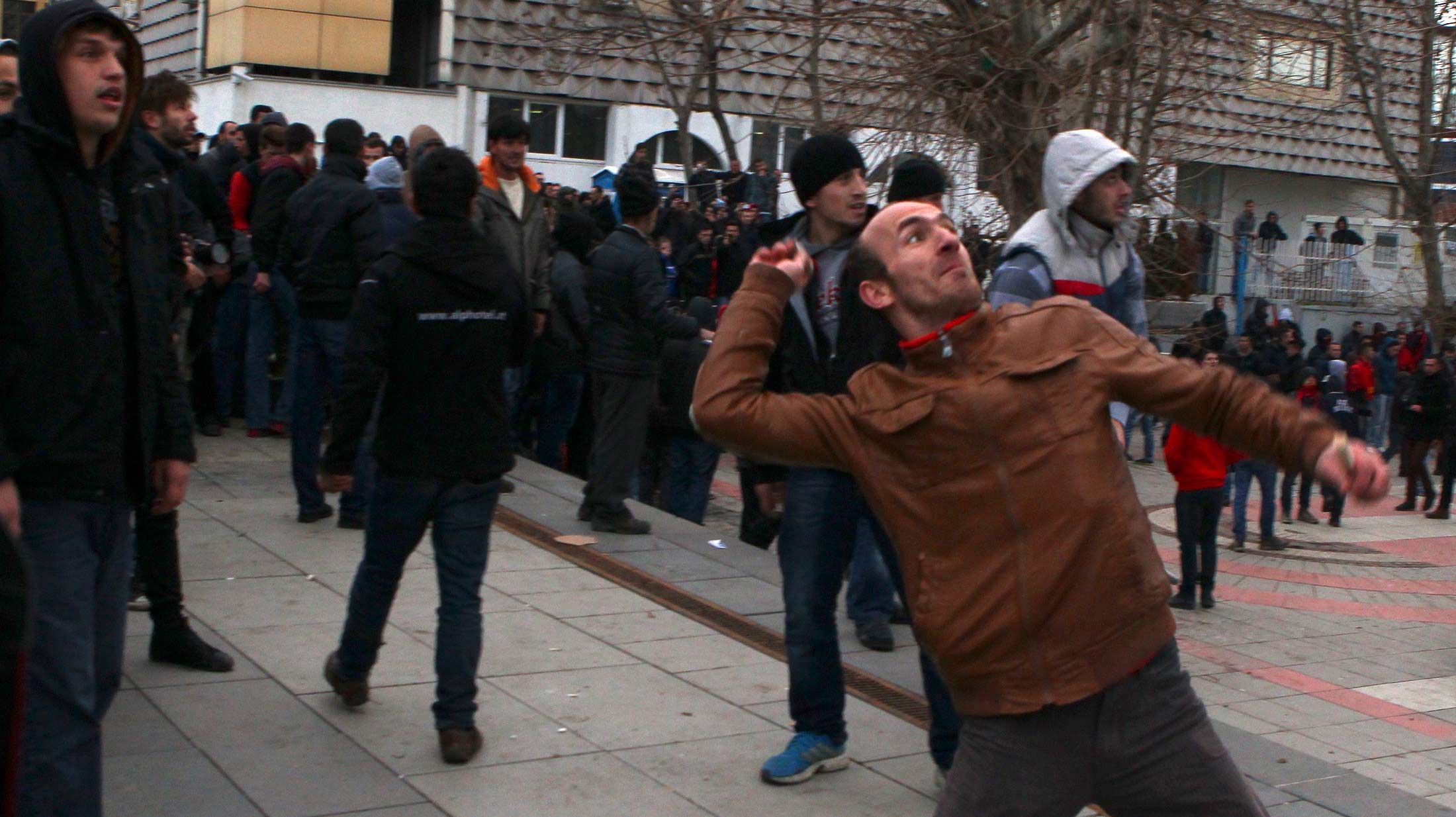 Kosova'da protesto