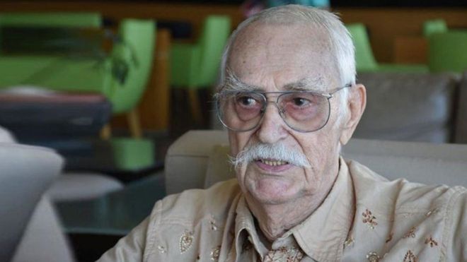 Yeşilçam'ın usta oyuncusu Eşref Kolçak 92 yaşında hayatını kaybetti