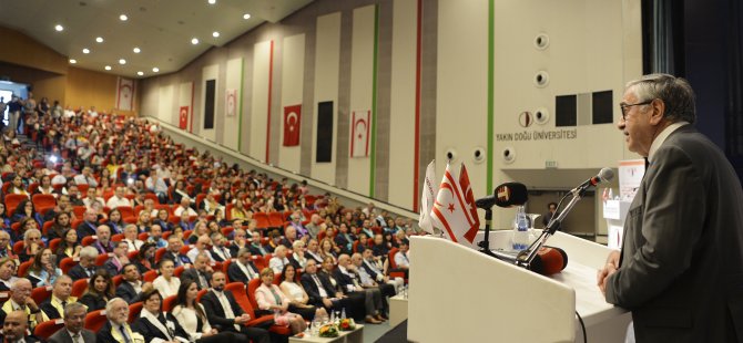 Özay Günsel Çocuk Üniversitesi’nin 2018-2019 Akademik dönemi Cumhurbaşkanı Mustafa Akıncı’nın açılış dersi ile başladı
