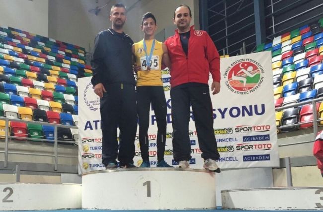 Yakın Doğu Koleji Türkiye Şampiyonu