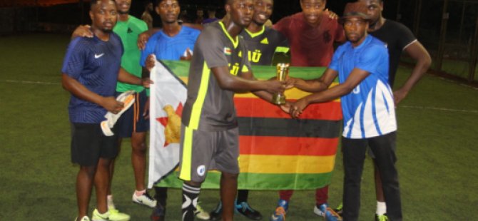 Zimbabveli öğrenciler turnuvada bir araya geldi