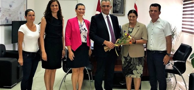 Eğitim Bakanı Çavuşoğlu, Kanser Hastaları Derneği’ni kabul etti