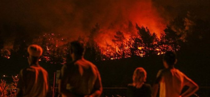 İzmir'deki yangın 3 gündür söndürelemiyor