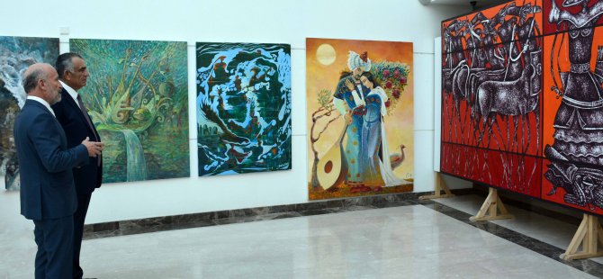 Nazım Çavuşoğlu Kıbrıs Modern Sanat Müzesi'nde düzenlenen sergilerin açılışını yaptı