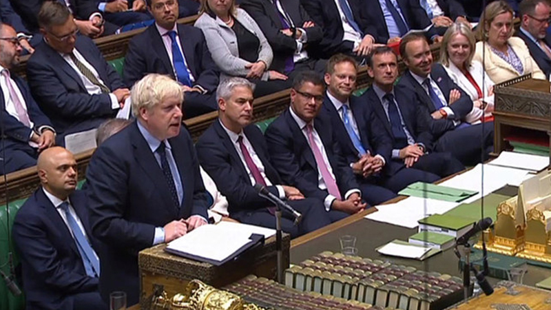 Johnson istiyor, İngiliz Parlamentosu reddediyor: Erken seçim talebine ikinci ret