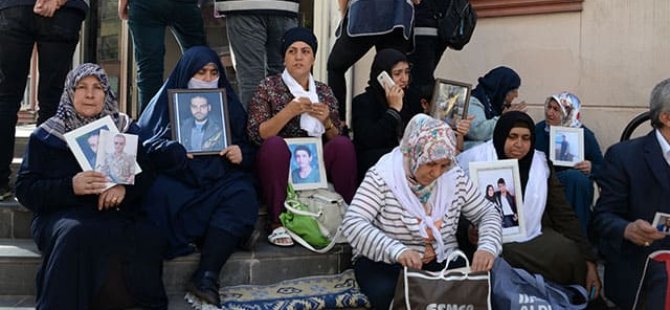 HDP’den Diyarbakır’da oturma eylemi yapan ailelere çağrı