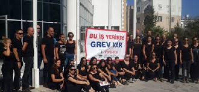Trafik Dairesi Ehliyetler Birimi ve Motorlu Araçlar Girne Şubesi'ndeki uyarı grevi devam ediyor