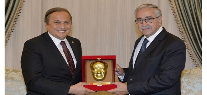 Cumhurbaşkanı Akıncı CHP Genel Başkan Yardımcısı torun’u kabul etti