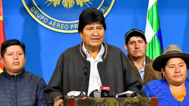 Evo Morales: Bolivya'nın istifaya zorlanan Devlet Başkanı kimdir?