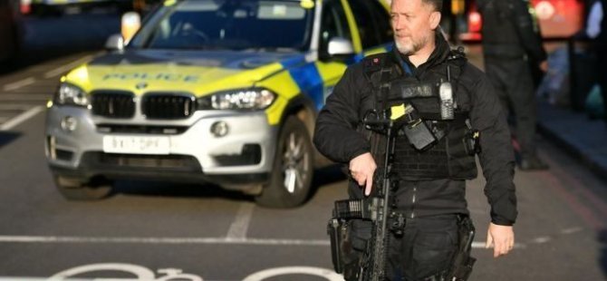 Londra Köprüsü, silah sesleri sonrası kordon altına alındı: Bir kişi gözaltında, yaralılar var