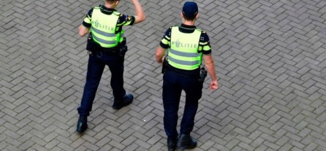 Amsterdam'da Türkiye kökenli bir kadın bıçaklanarak öldürüldü, kadının kocası şüpheli sıfatıyla gözaltına alındı