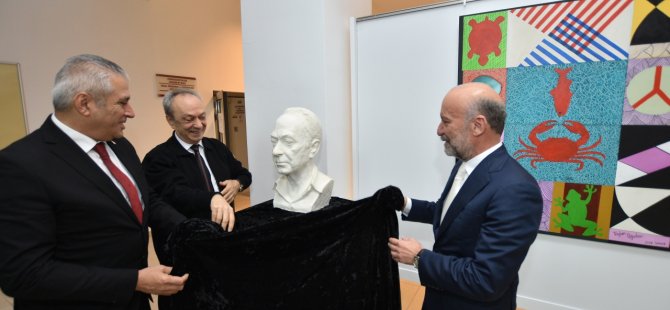 Taçoy, Türksal İnce İle Taylan Oğuzkan’ın Kıbrıs Modern Sanat Müzesi için hazırladıkları iki ayrı serginin açılışını yaptı