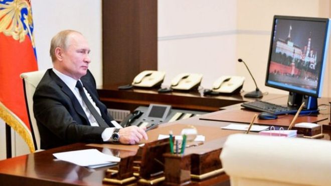 Putin'in hâlâ Windows XP işletim sistemli bilgisayar kullandığı ortaya çıktı