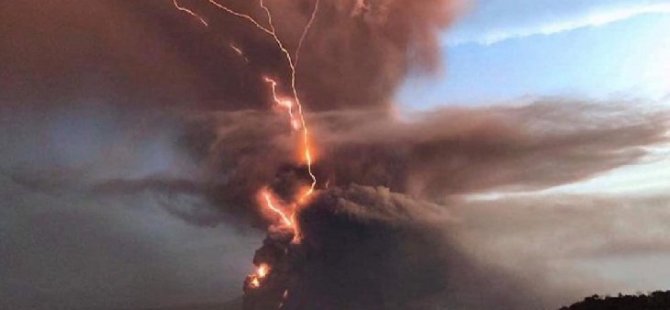 Filipnler'de Volkan patladı(video)