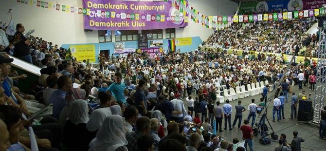 AKEL HDP Kongresine Katıldı