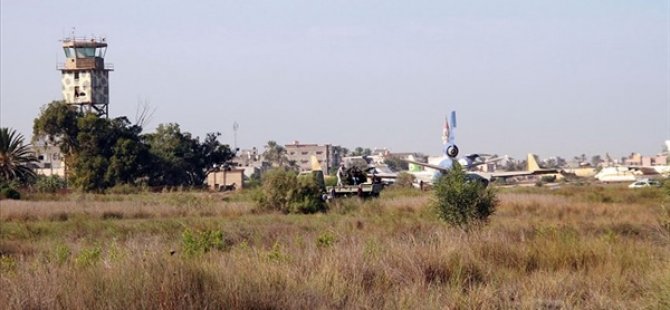 Hafter Milisleri Trablus'taki Mitiga Havalimanı'na 9 Roket Attı
