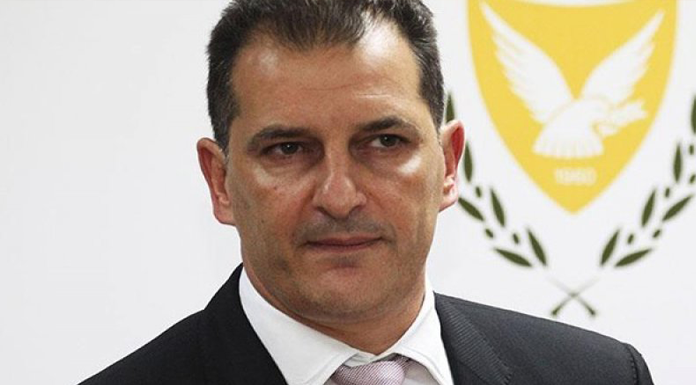 Rum Enerji Bakanı'nda CORONA virüs şüphesi
