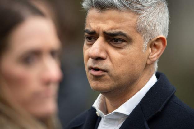 Londra Belediye Başkanı Khan: Salgının zirve yapmasına 10 günlük bir süre daha var