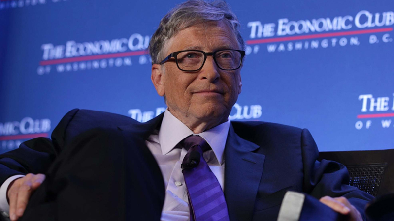 Bill Gates’ten karamsar öngörü: Hayatın normale dönmesi 2021 sonbaharını bulur