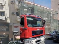 Larnaka'da yangın panik yarattı