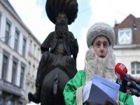 Brüksel'de Nasrettin Hoca heykeline saldırı
