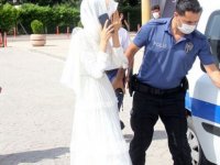 Zorla evlendirilmek istenen kadın nikah salonundan polis baskınıyla kurtarıldı