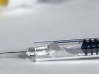 Covid-19 aşı adayının birinci aşama klinik denemelerinden olumlu sonuç alındıCovid-19 aşı adayının birinci aşama klinik denemelerinden olumlu sonuç alındı