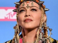 Instagram’dan Madonna’ya sansür