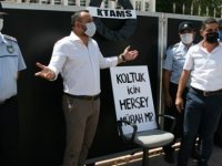 Ktams Geçici İşçi İstihdamlarını Başbakanlık Önünde Protesto Etti