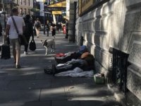 Londra belediye başkanı Khan: "Londra'da binlerce kişi kirasını ödeyemediği için evsiz kalabilir"